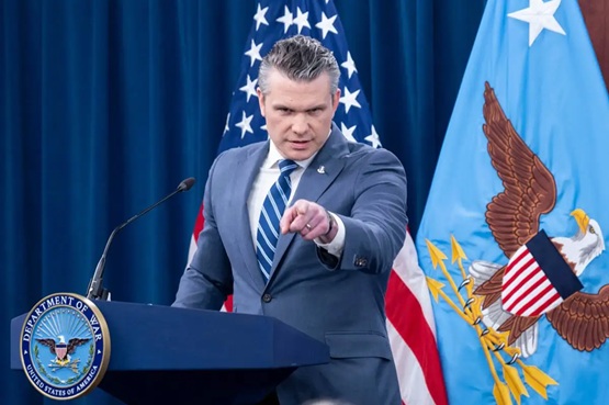 Hegseth utiliza falso versículo bíblico de ‘Pulp Fiction’ durante un sermón